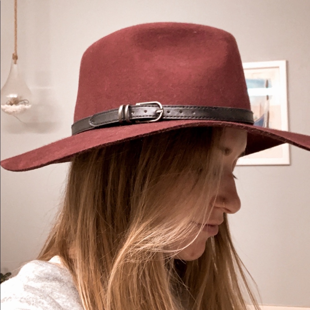 100% wool Wide brim burgundy hat - Picture 6 of 8